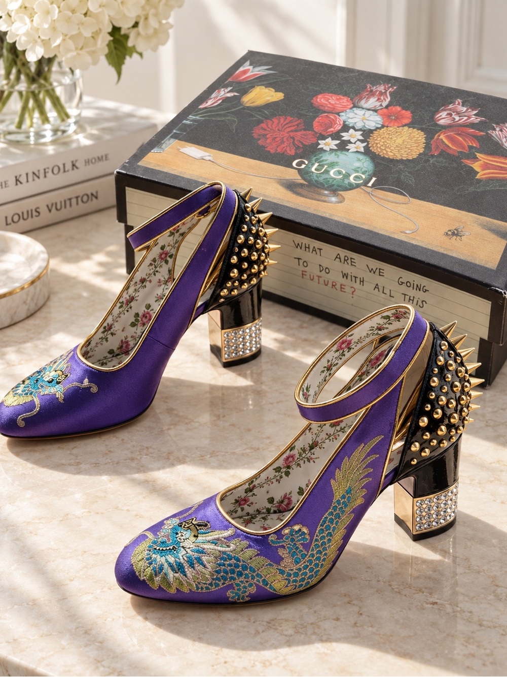 Gucci Fall 2017 Runway Purple Caspar Dragon Satin Pumps Alessandro Michele